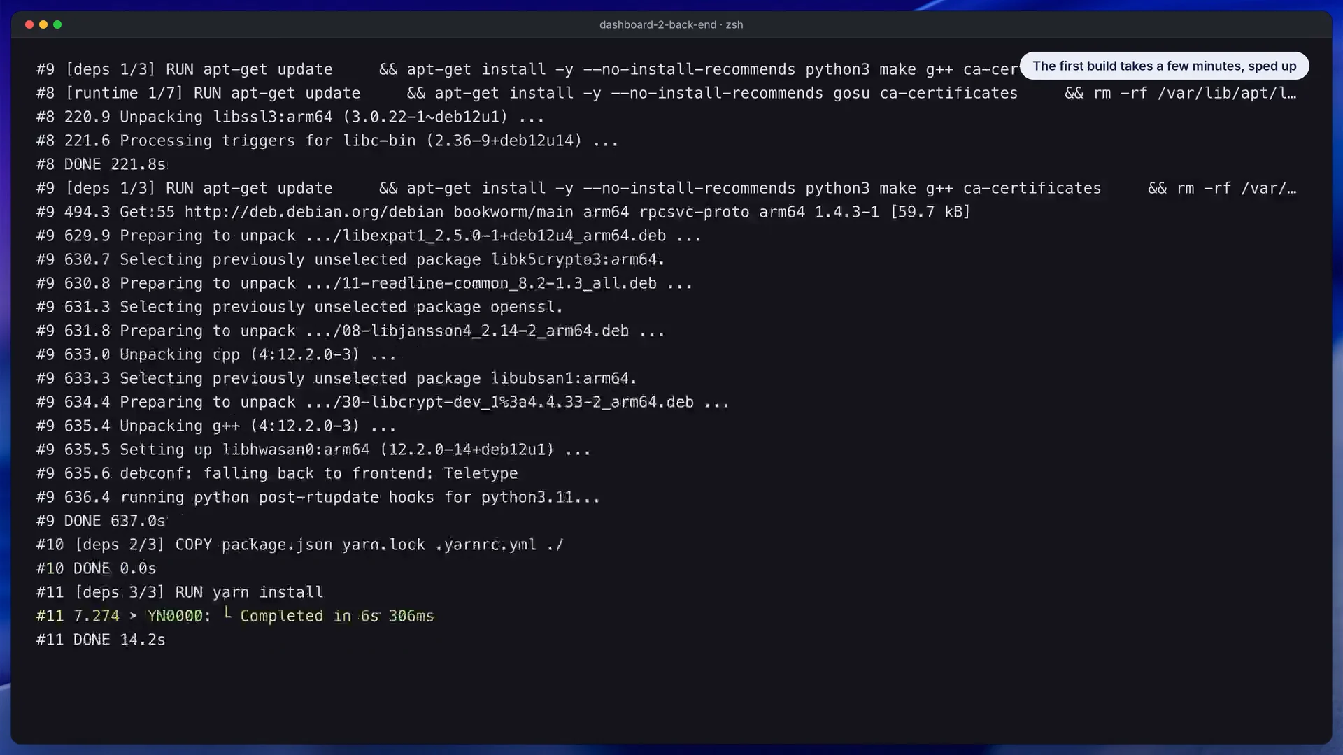 Fotograma del vídeo de la documentación que muestra la construcción de la imagen Docker de Backend API