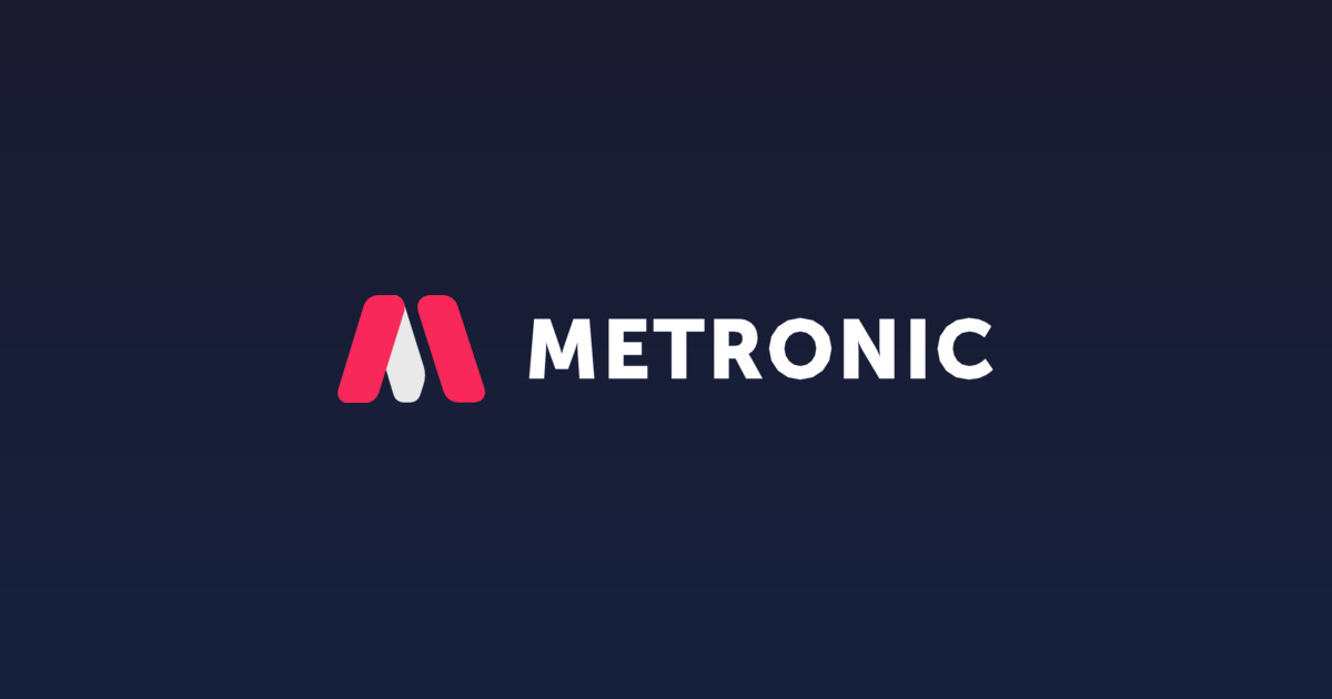 Dashboard d’administration Metronic avec Tailwind et Next.js : mise en page de la démo 1 avec barre latérale et widgets