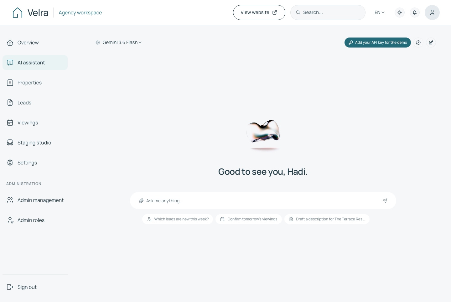 AI assistant, light theme